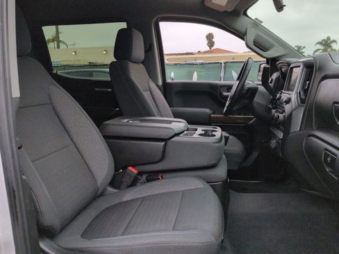 Used 2020 Chevrolet Silverado 1500 RST AWD/4WD image 30