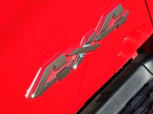 Used 2024 RAM 2500 Big Horn w/ Sport Appearance Package image 20