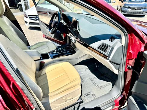 Used 2018 Audi Q5 2.0T Premium Plus w/ Premium Plus Package image 19