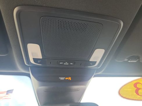 Certified 2023 Honda HR-V Sport image 34