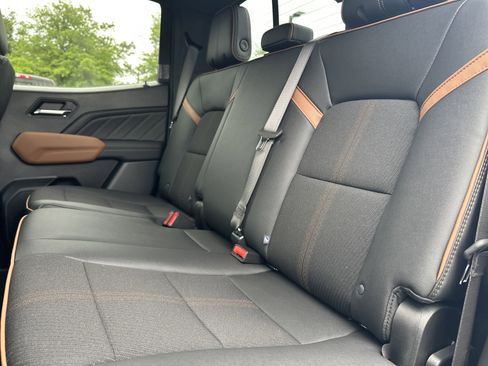 New 2025 GMC Canyon AT4 w/ LPO, Off Road Lift Package image 30