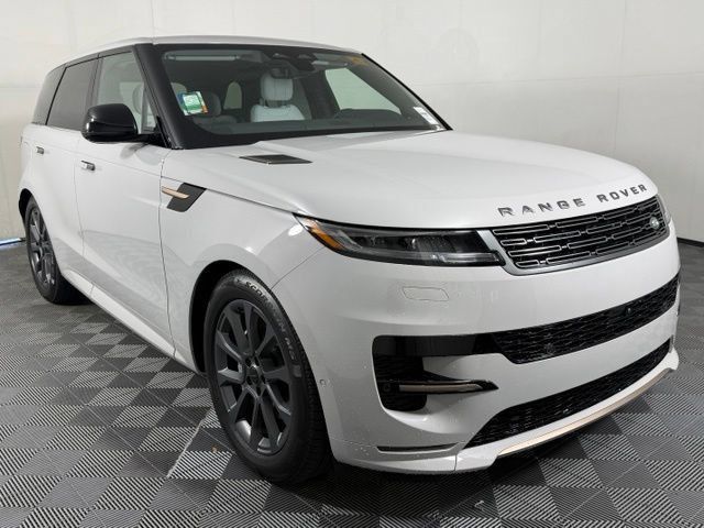 New 2026 Land Rover Range Rover Sport Dynamic SE AWD/4WD image 10