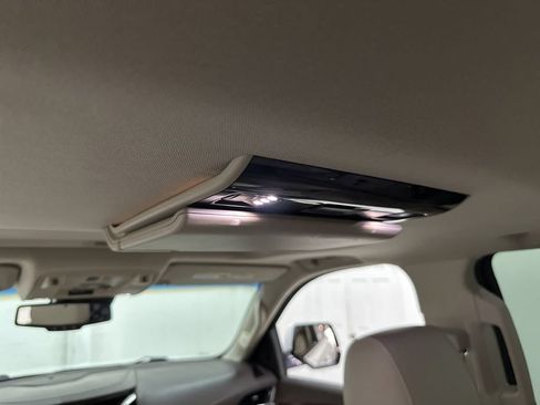 Used 2016 Cadillac Escalade Premium RWD image 55