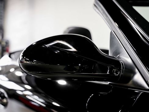 Used 2010 Porsche 911 Carrera 4S AWD/4WD image 36