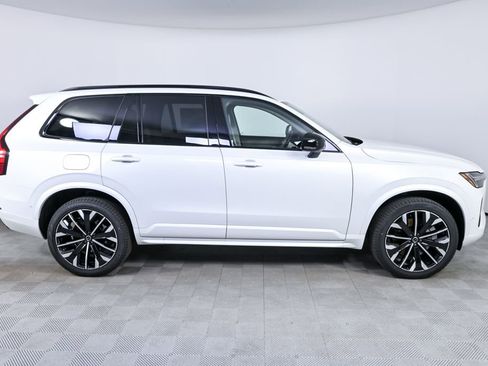 New 2026 Volvo XC90 T8 Ultra w/ Protection Package Premier AWD/4WD image 28
