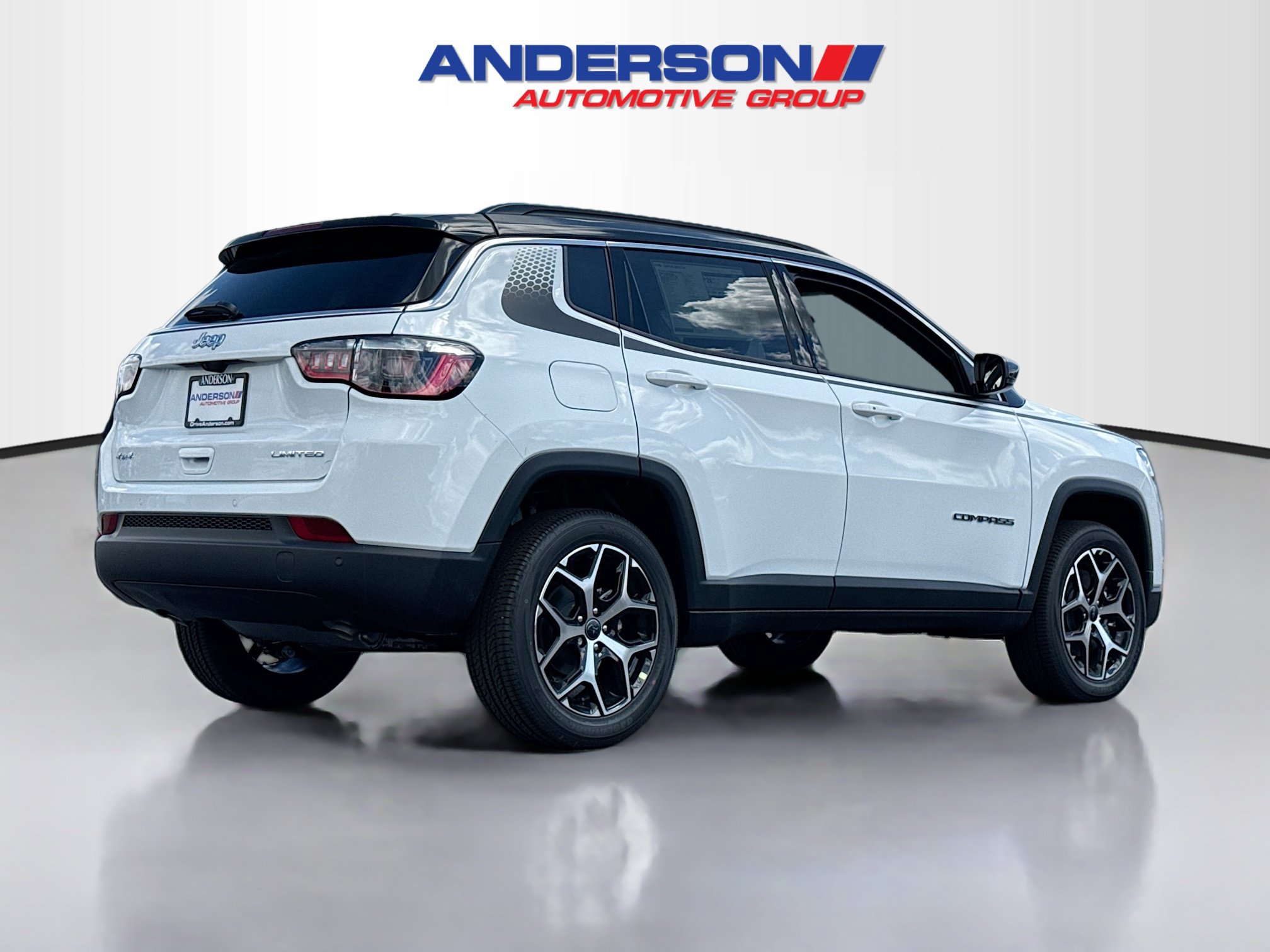 New 2026 Jeep Compass Limited w/ Mopar Graphics Package AWD/4WD image 2