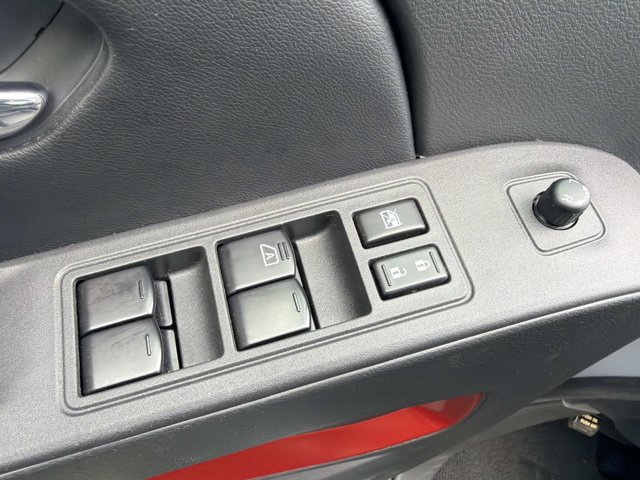 Used 2025 Nissan Frontier PRO-4X w/ Pro Premium Package AWD/4WD image 8