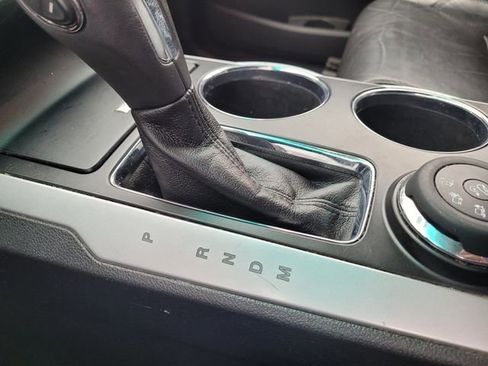 Used 2014 Ford Explorer XLT w/ Equipment Group 202A image 34