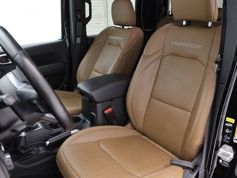 Used 2021 Jeep Gladiator Rubicon AWD/4WD image 19