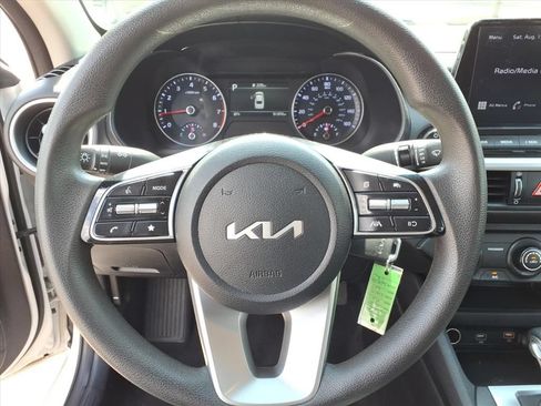 Used 2024 Kia Forte LXS FWD image 19