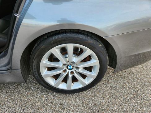 Used 2011 BMW 528i Sedan image 41