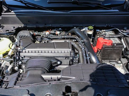 New 2025 Ford Maverick XLT w/ XLT Luxury Package image 28