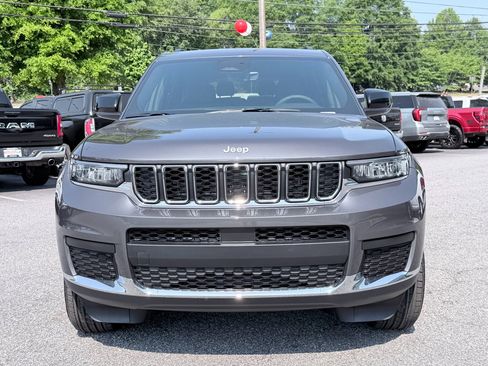 New 2026 Jeep Grand Cherokee L Laredo RWD image 3