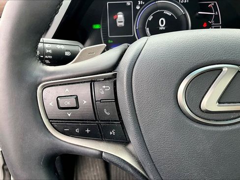 Used 2024 Lexus ES 300h 300h image 26