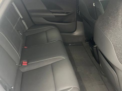 Used 2024 Lucid Air Touring AWD/4WD image 11