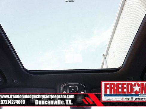 New 2025 Jeep Grand Cherokee Limited AWD/4WD image 37
