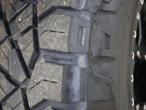 Used 2021 Ford F250 Lariat image 13