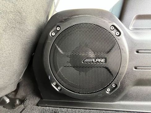 Used 2019 Jeep Wrangler Unlimited Rubicon image 25