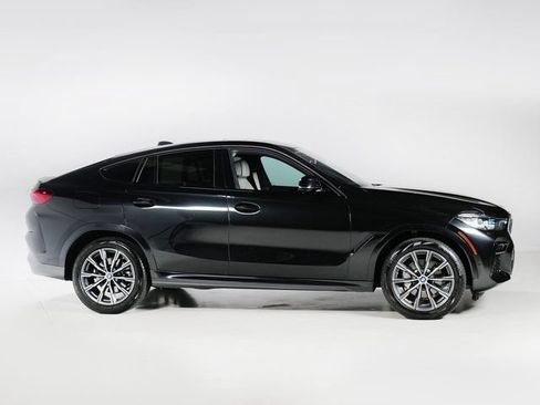 Used 2023 BMW X6 xDrive40i w/ M Sport Package AWD/4WD image 31