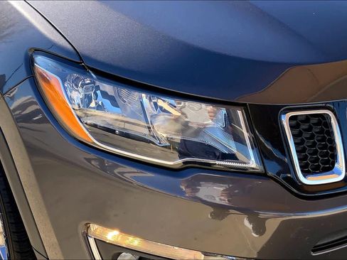 Used 2020 Jeep Compass Limited image 26