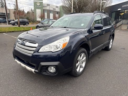 Used 2014 Subaru Outback 3.6R Limited image 9