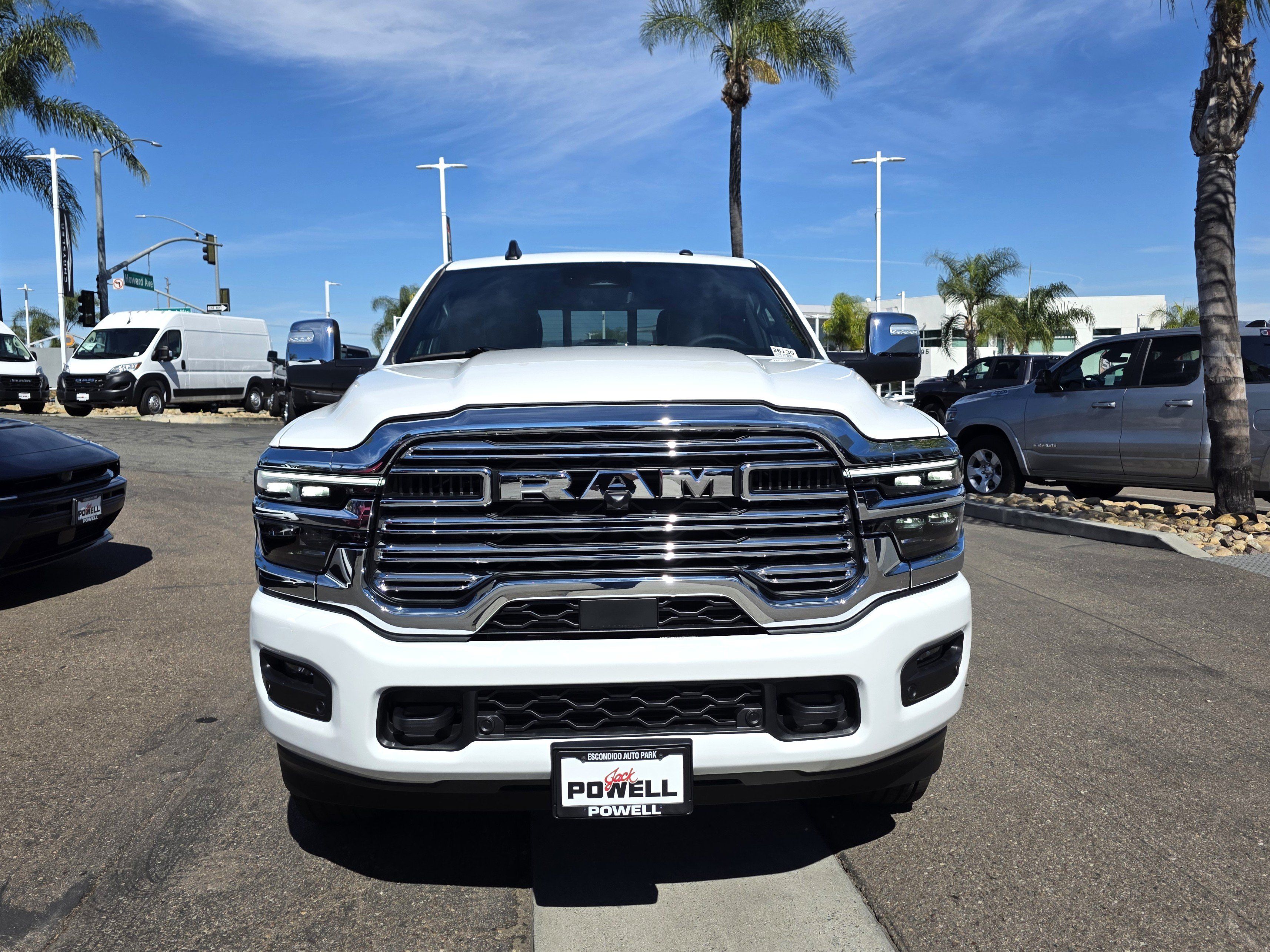 New 2026 RAM 2500 Laramie AWD/4WD image 7