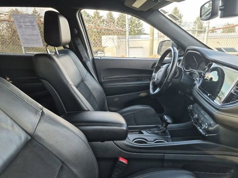 Used 2021 Dodge Durango GT image 2