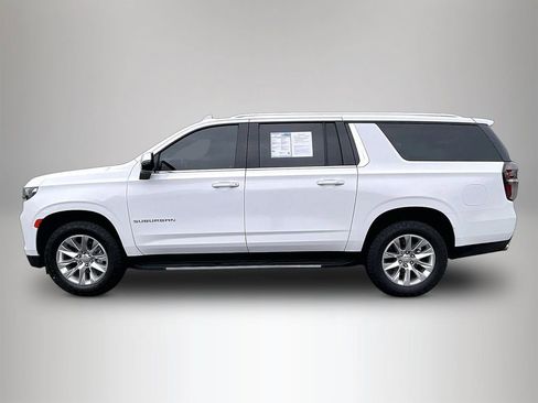 Certified 2023 Chevrolet Suburban Premier image 9