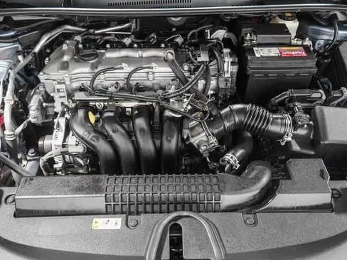 Certified 2021 Toyota Corolla LE image 28