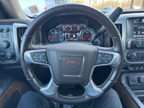 Used 2018 GMC Sierra 1500 SLT image 16