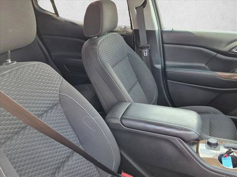 Used 2018 GMC Acadia SLE w/ Driver Alert Package I FWD image 13