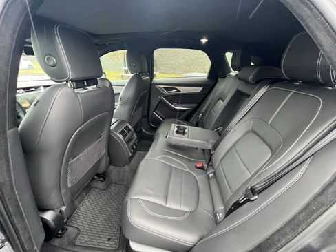 Certified 2025 Jaguar F-PACE R-Dynamic S image 29