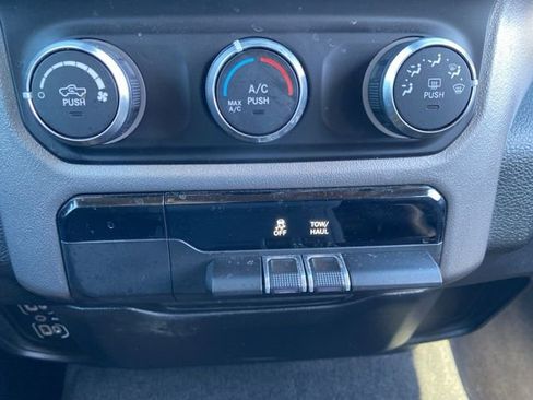 Certified 2019 RAM 1500 Big Horn image 21