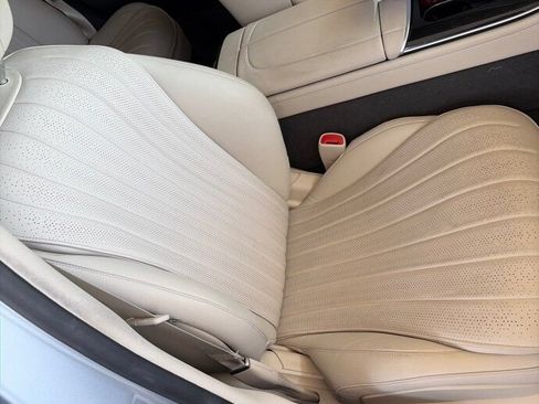 Used 2023 Mercedes-Benz S 500 4MATIC image 4