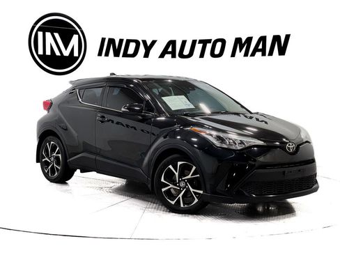 Used 2020 Toyota C-HR XLE image 2