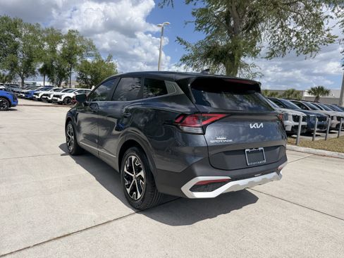 Certified 2023 Kia Sportage EX image 6