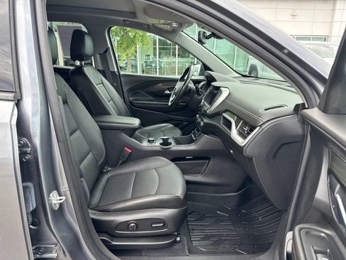 Used 2021 GMC Terrain SLT w/ Infotainment Package II FWD image 18
