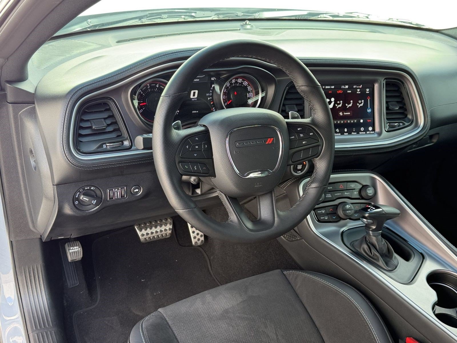 Used 2022 Dodge Challenger R/T Scat Pack w/ Plus Package RWD image 26