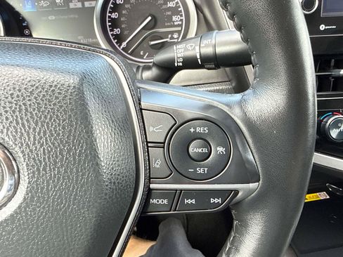 Used 2024 Toyota Camry XLE w/ Cold Weather Package FWD image 25
