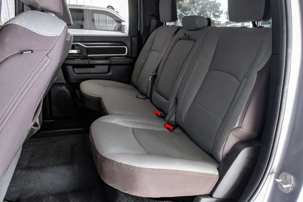 Used 2024 RAM 2500 Big Horn w/ Safety Group AWD/4WD image 38