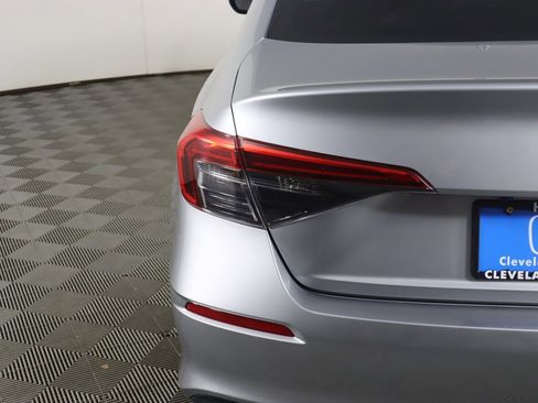 Used 2023 Honda Civic Sport image 12