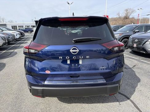 New 2026 Nissan Rogue SV w/ Cold Weather Package AWD/4WD image 5