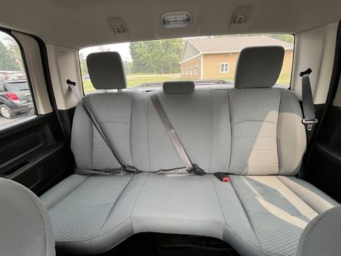 Used 2018 RAM 2500 Tradesman w/ Chrome Appearance Group AWD/4WD image 26