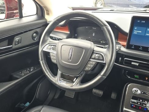 Used 2022 Lincoln Nautilus Reserve w/ Equipment Group 201A image 44