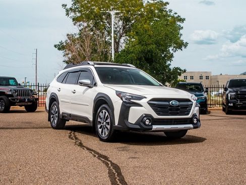 Used 2023 Subaru Outback Touring XT AWD/4WD image 1
