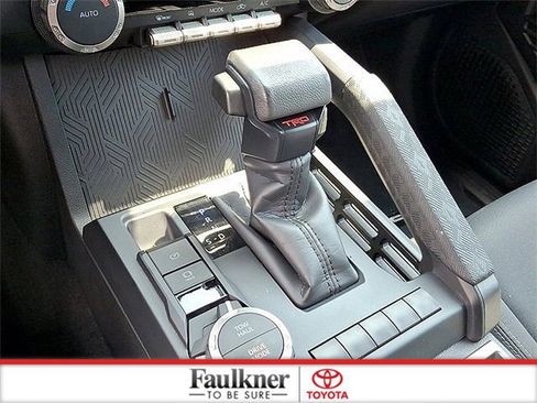Used 2024 Toyota Tacoma TRD Sport AWD/4WD image 14