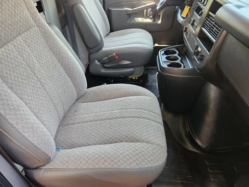 New 2026 Chevrolet Express 3500 RWD image 17