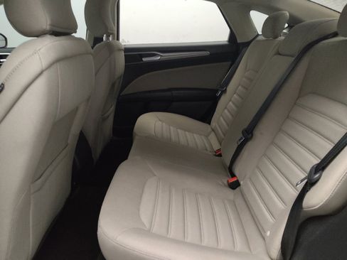 Used 2018 Ford Fusion S image 18