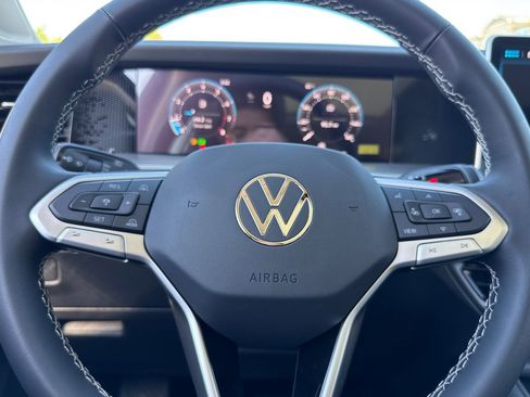 New 2026 Volkswagen Tiguan SE AWD/4WD image 23