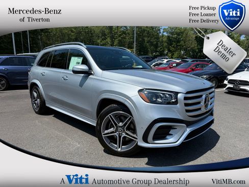 Used 2025 Mercedes-Benz GLS 450 4MATIC image 1
